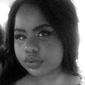 Meet your Posher, Mya